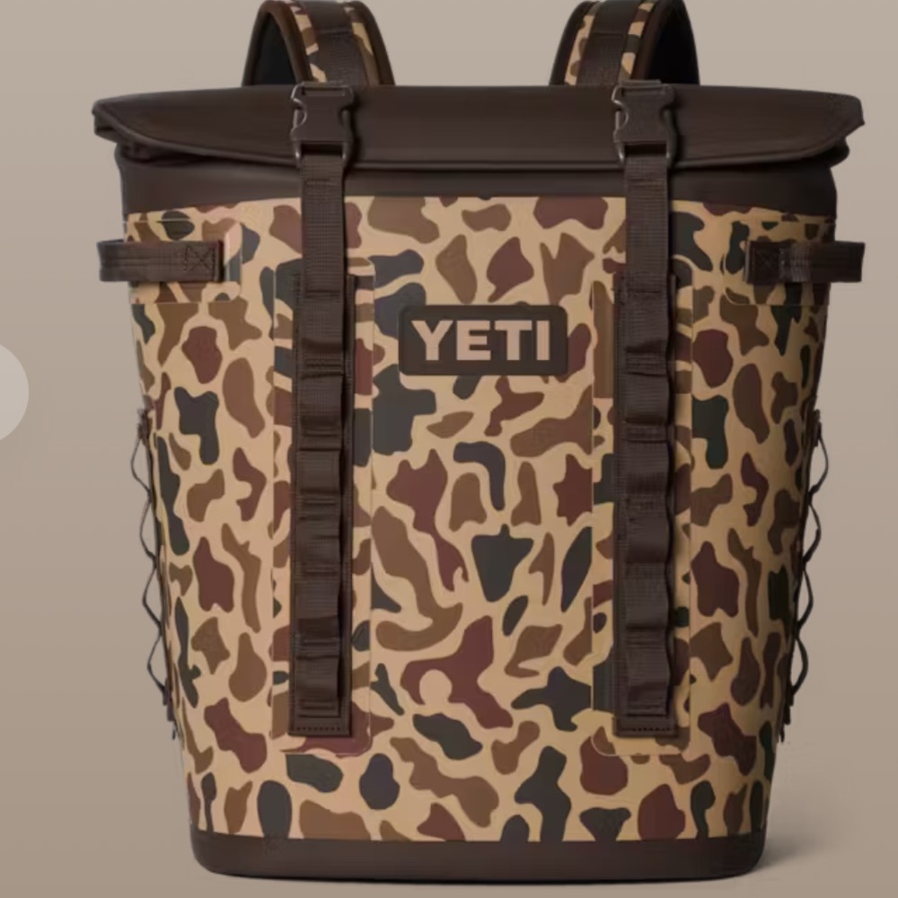 YETI M20 Wetlands Camo Limited Edition Backpack Soft Cooler NWT NIB